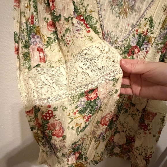 LoveShackFancy Cream Floral Blouse - Picture 3 of 8